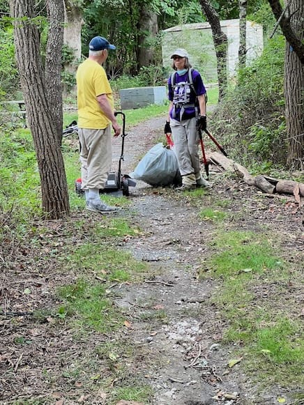 Controlling Invasive Species as Part of Routine Trail Maintenance, NY